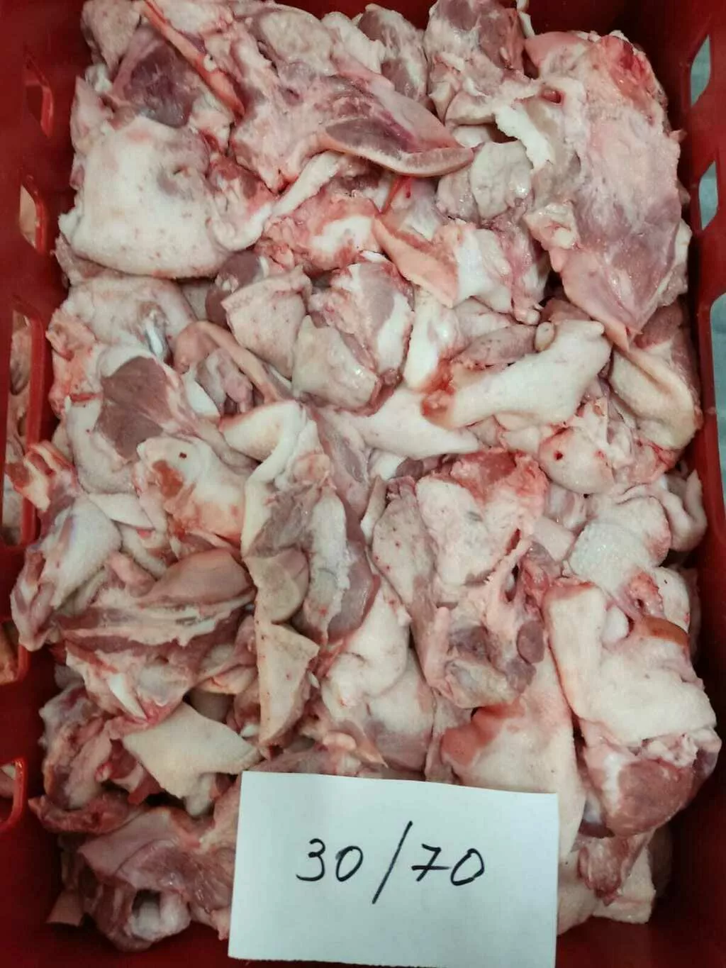 мясо свиных голов 30*70 зам, блок в Усть-Лабинске